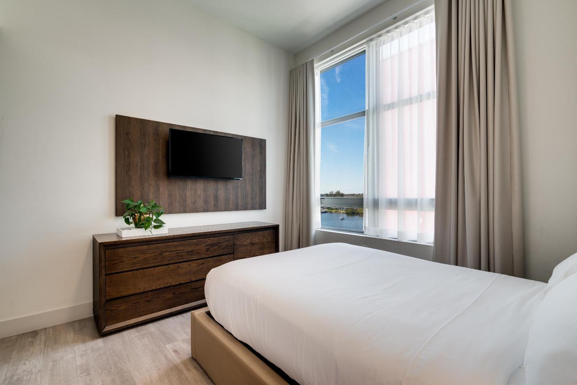 Costa Hollywood Beach Resort - An All Suite Hotel Exterior foto