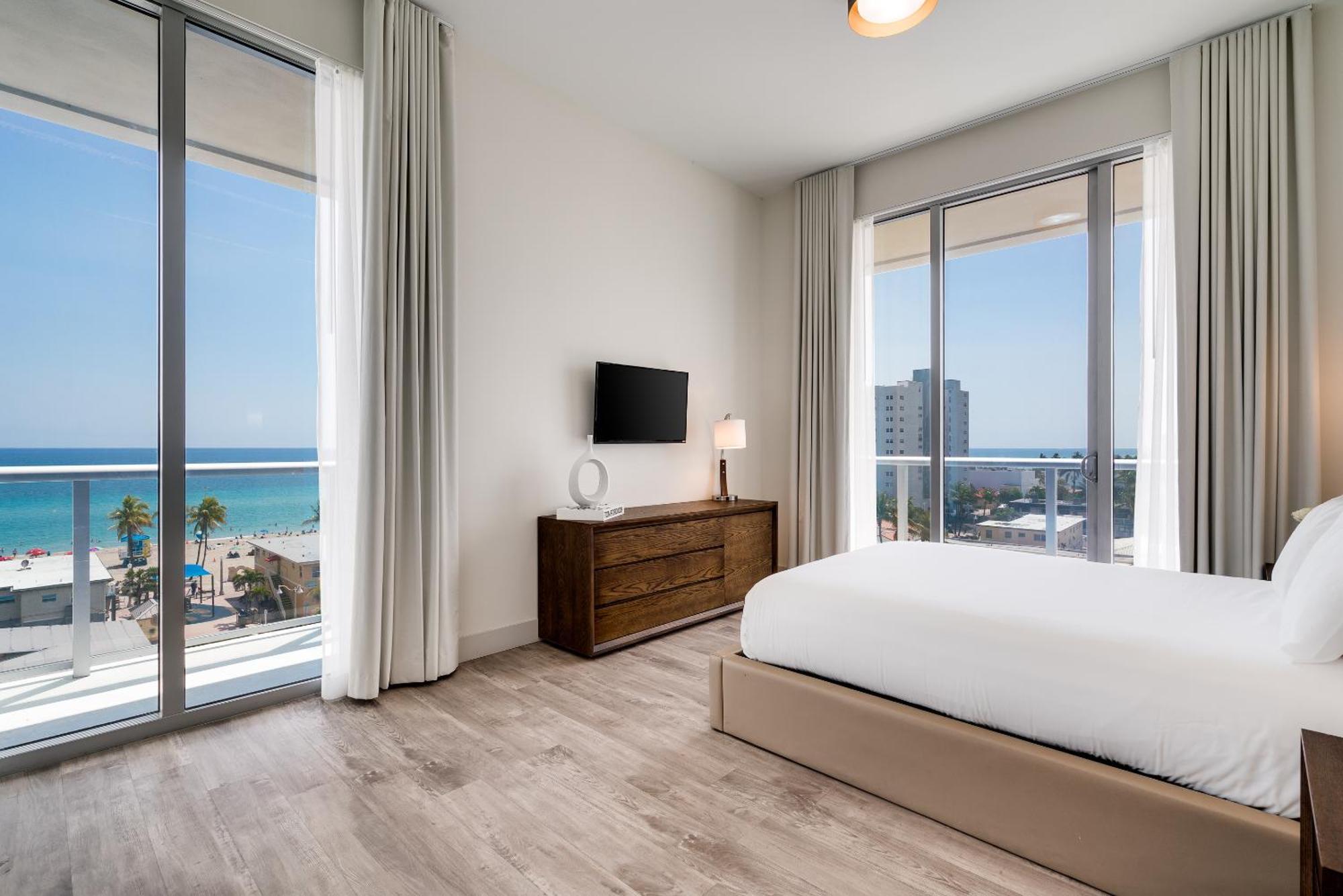 Costa Hollywood Beach Resort - An All Suite Hotel Exterior foto