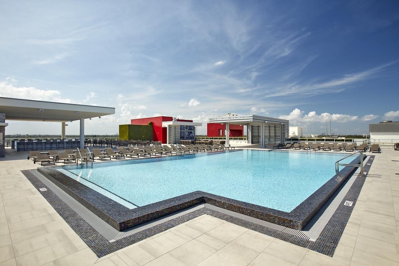 Costa Hollywood Beach Resort - An All Suite Hotel Exterior foto